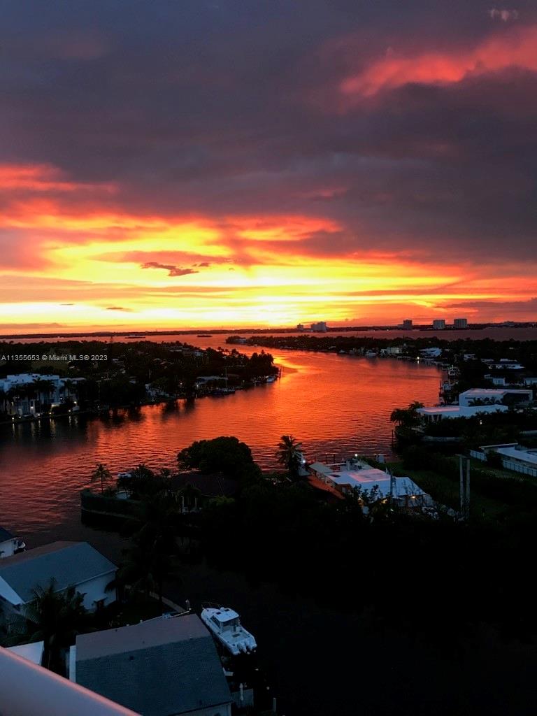 PARKVIEW POINT CONDO - Residential