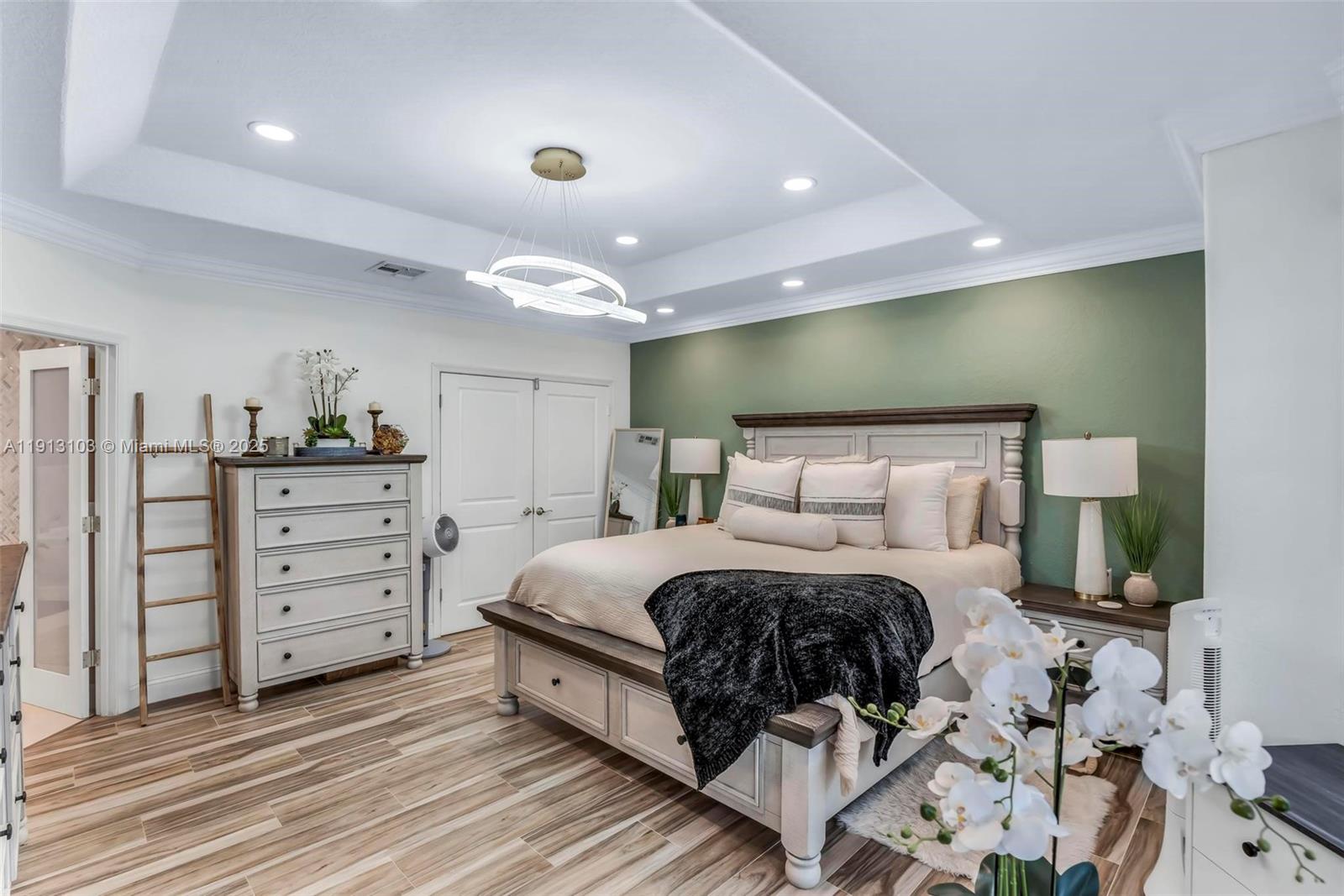 POD 2 AT MONARCH LAKES - Residential