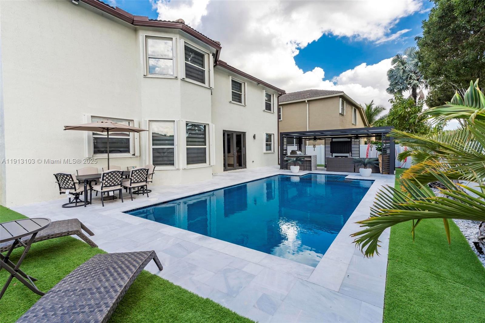 POD 2 AT MONARCH LAKES - Residential