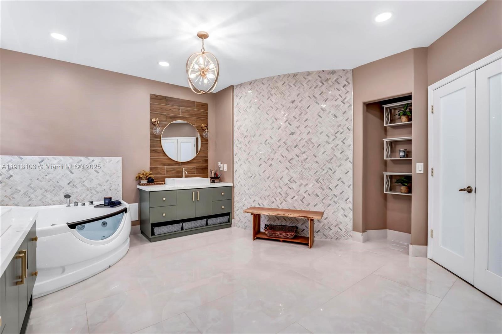 POD 2 AT MONARCH LAKES - Residential