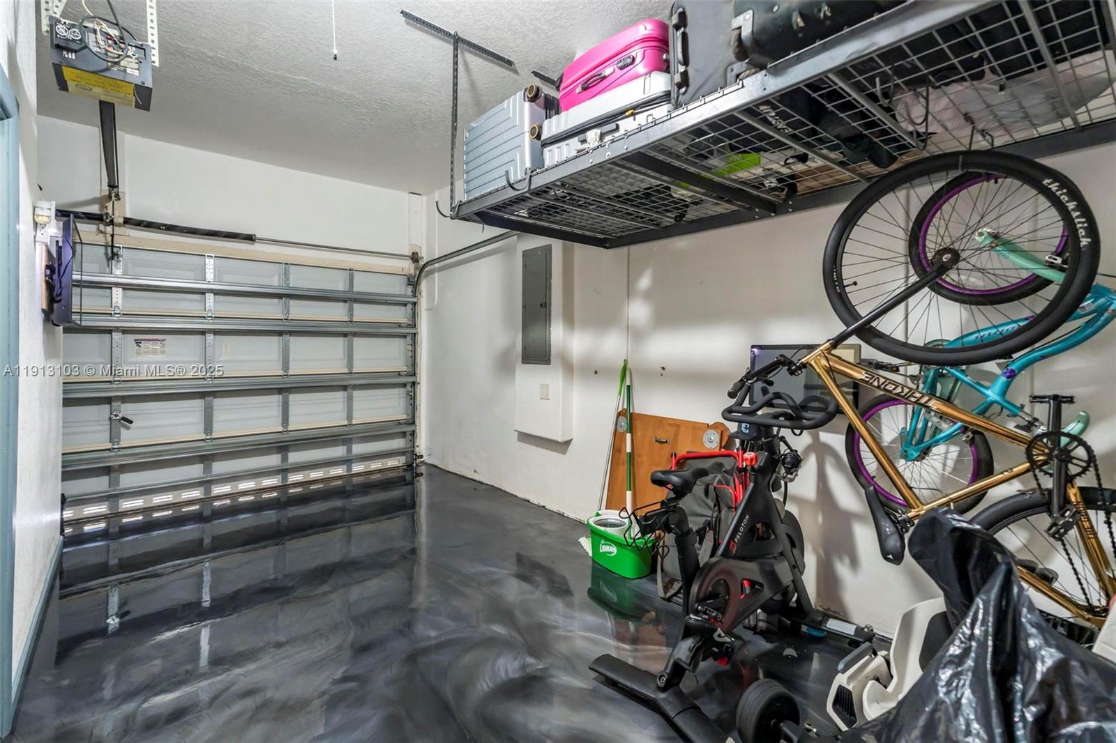 POD 2 AT MONARCH LAKES - Residential