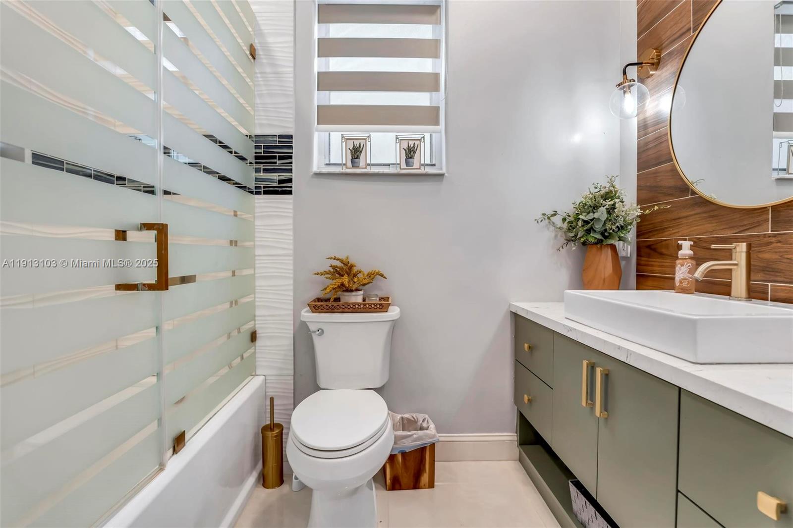 POD 2 AT MONARCH LAKES - Residential