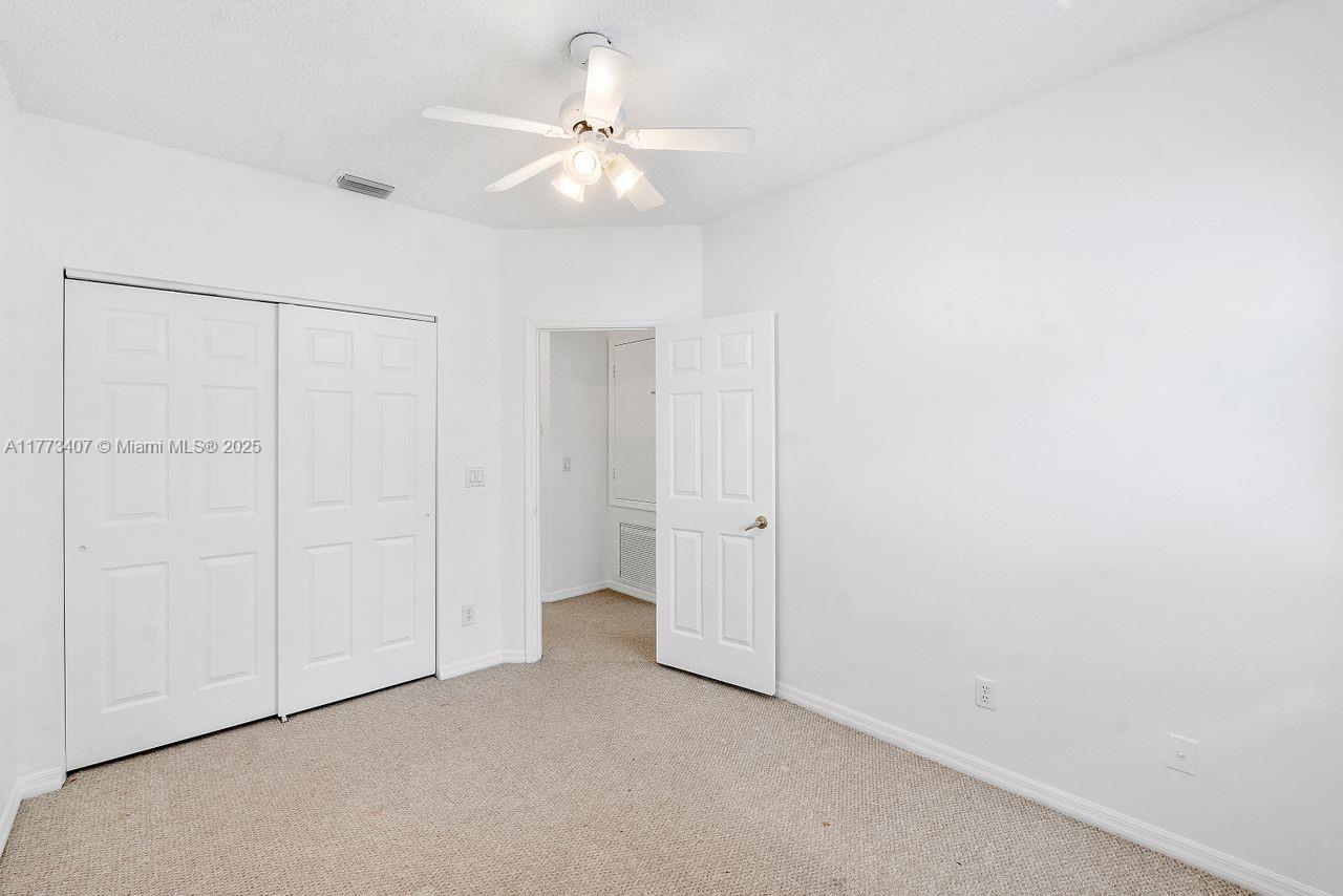 EMERALD COURTS - OPAL CRE - Residential
