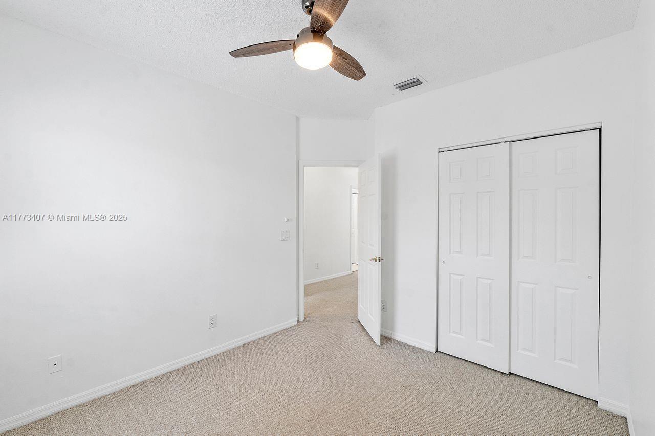 EMERALD COURTS - OPAL CRE - Residential