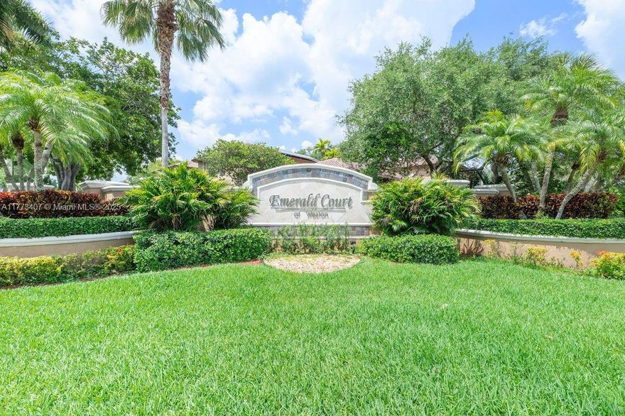 Location Location  Location! Charming courtyard  In beautiful gated community Emerald Courts.
 A+ SCHOOLS  Highly prestigious schools, Gorgeous Townhome Conveniently located near major highways, provides quick and easy access to both Miami and Fort Lauderdale.  Walking distance to restaurants, shopping and more! The property is a True Townhome, not a condo unit!
YOU MUST SEE IT AND MAKE AN OFFER NOW.
PRICE TO SELL!