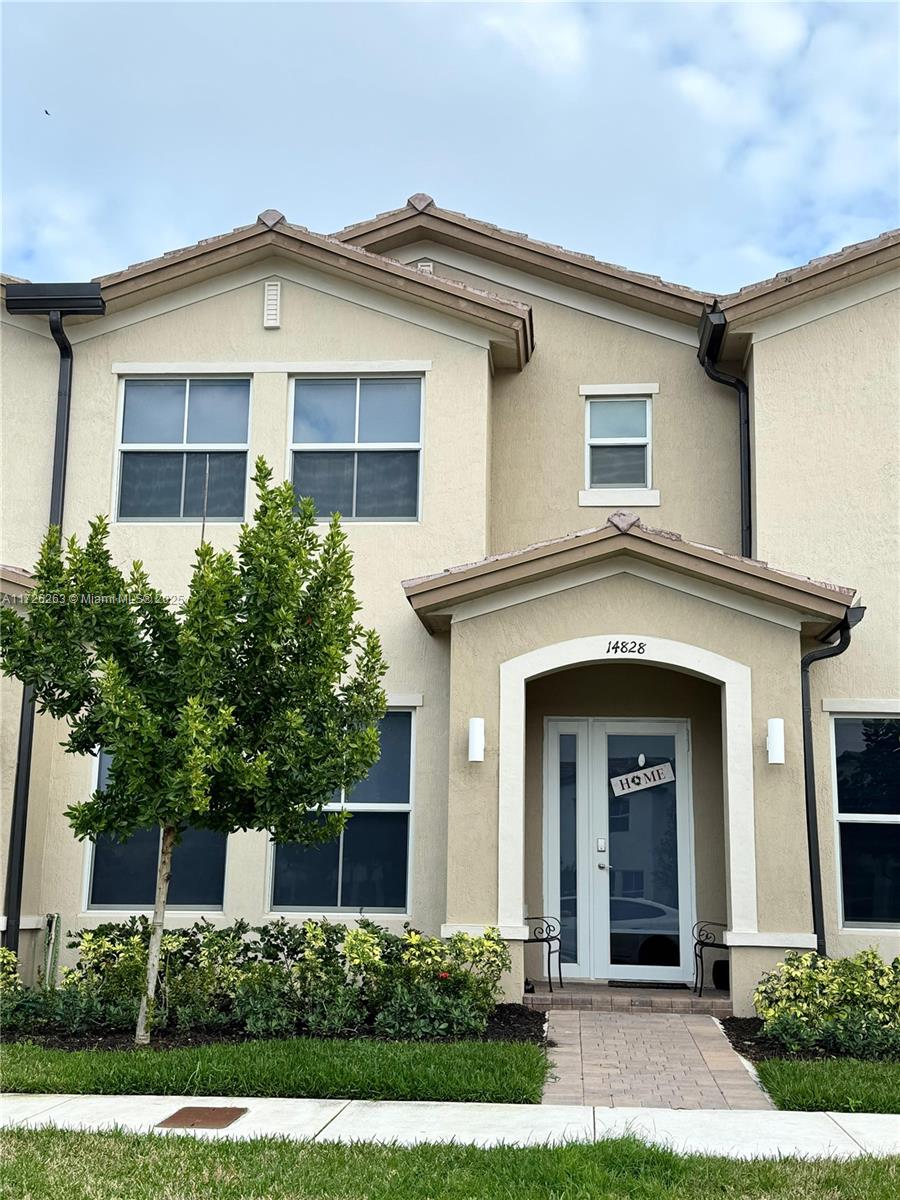Property for Sale at 14828 Sw 265 St Homestead St 1, Miami, Broward County, Florida - Bedrooms: 3 
Bathrooms: 3  - $450,000