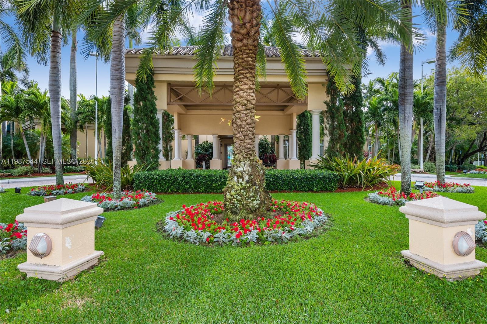 PEMBROKE FALLS PHASE 7 - Residential Lease