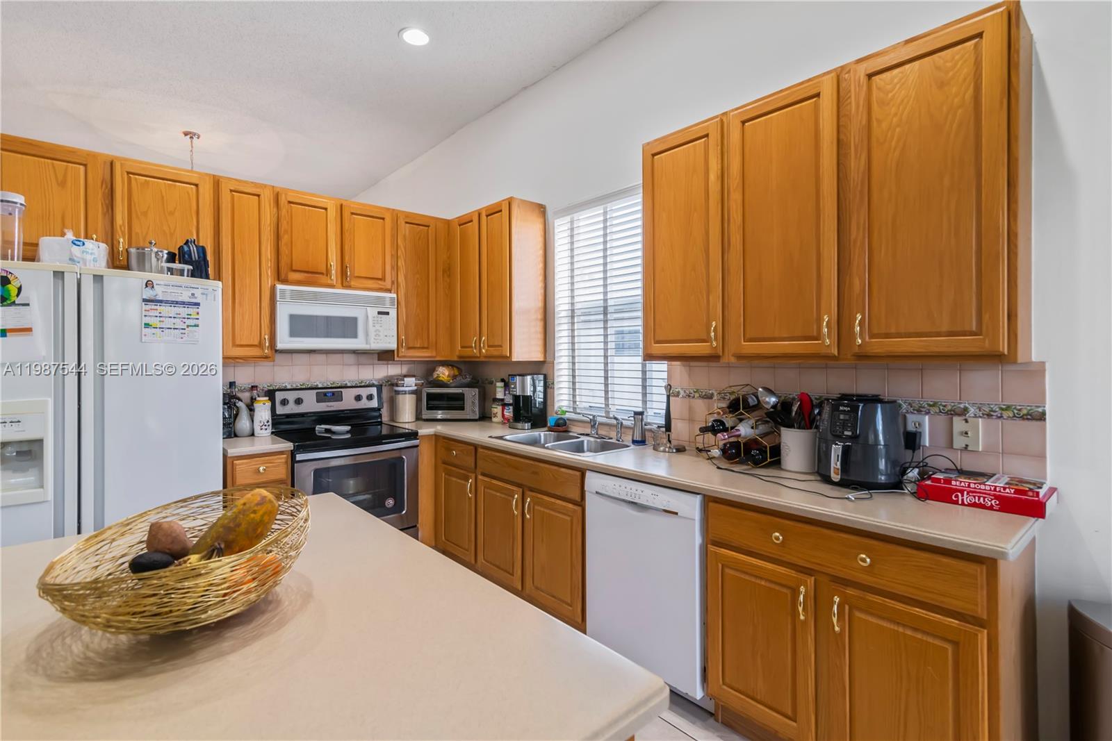 PEMBROKE FALLS PHASE 7 - Residential Lease