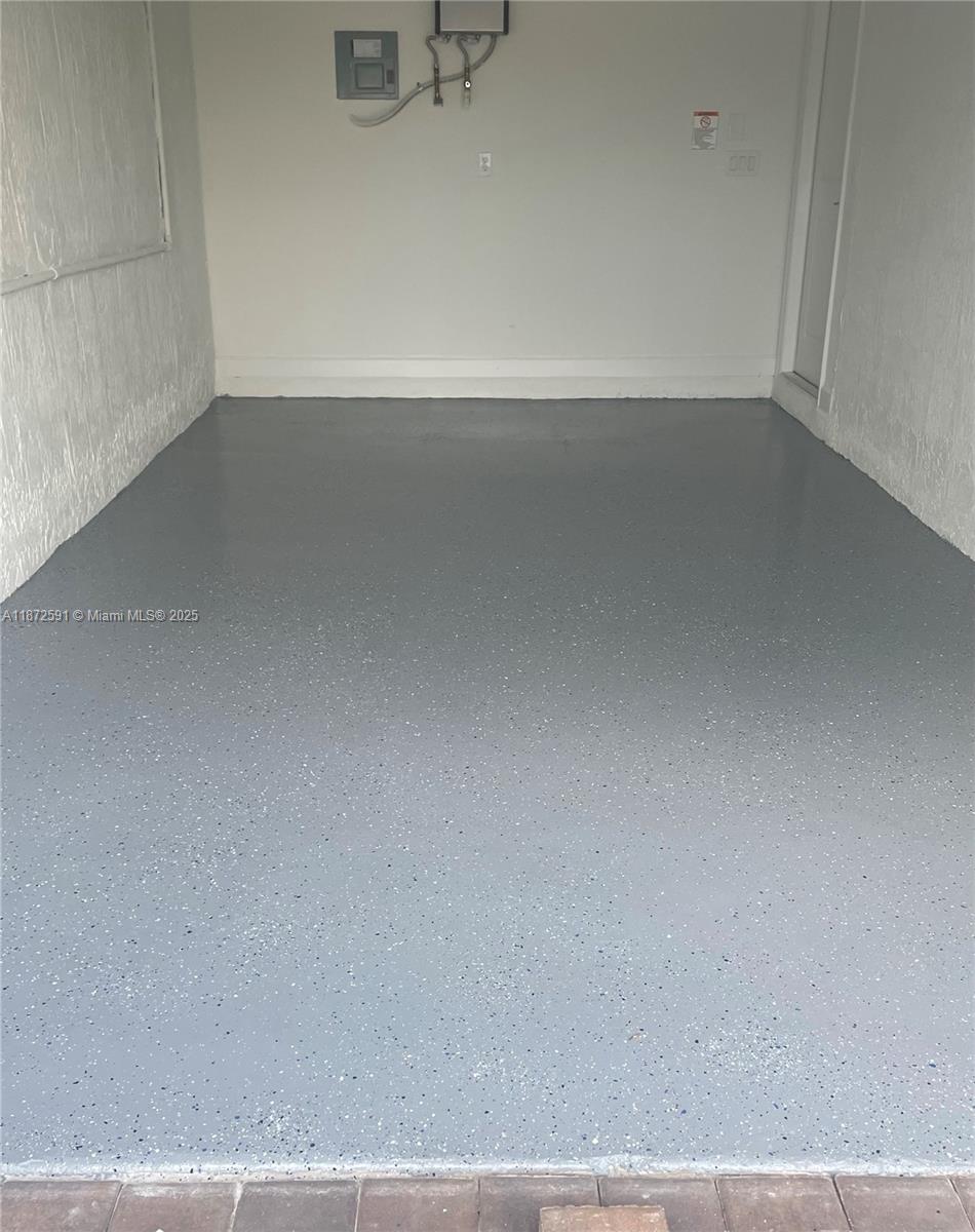 KENDALL ASSEMBLAGE - Residential