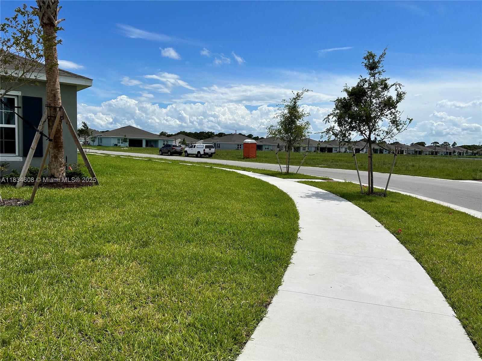 AVALON CROSSING - Residential Lease