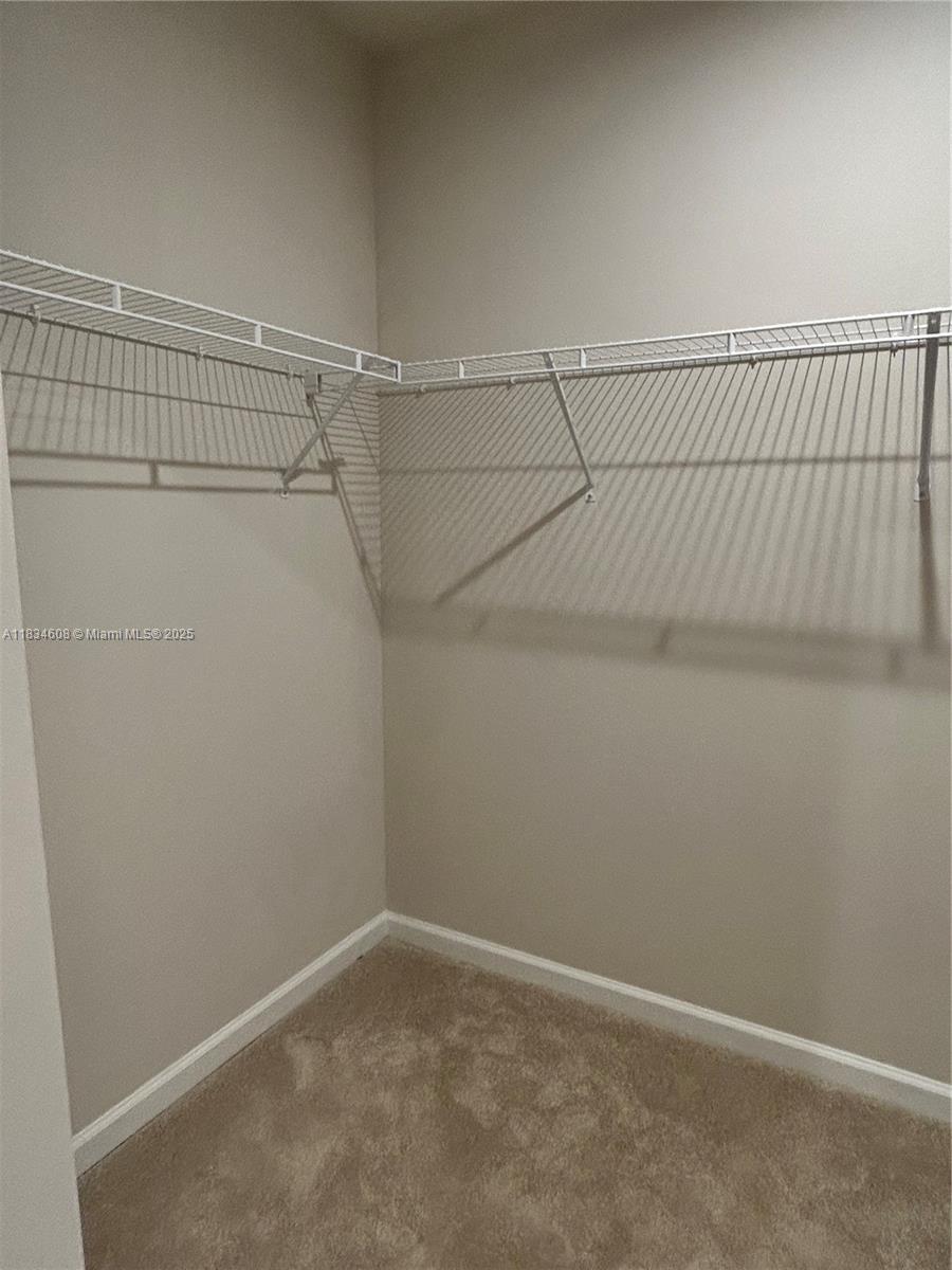 AVALON CROSSING - Residential Lease