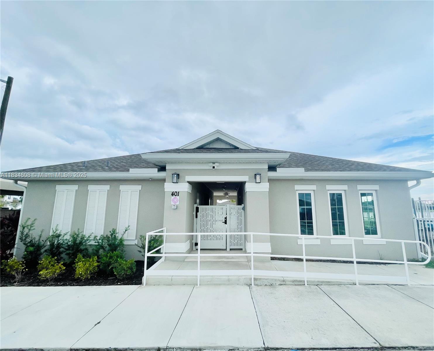 AVALON CROSSING - Residential Lease