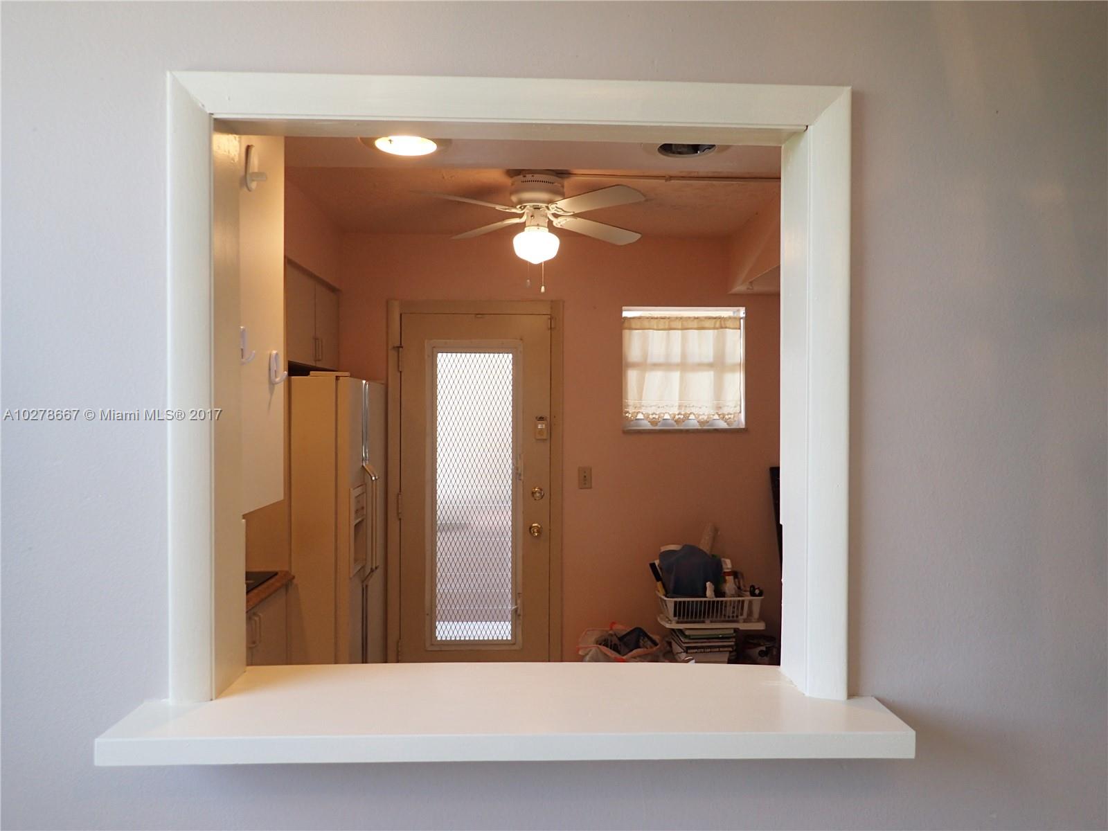 POLYNESIAN GARDENS 1 COND - Residential Lease