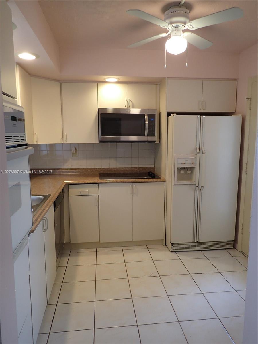 POLYNESIAN GARDENS 1 COND - Residential Lease