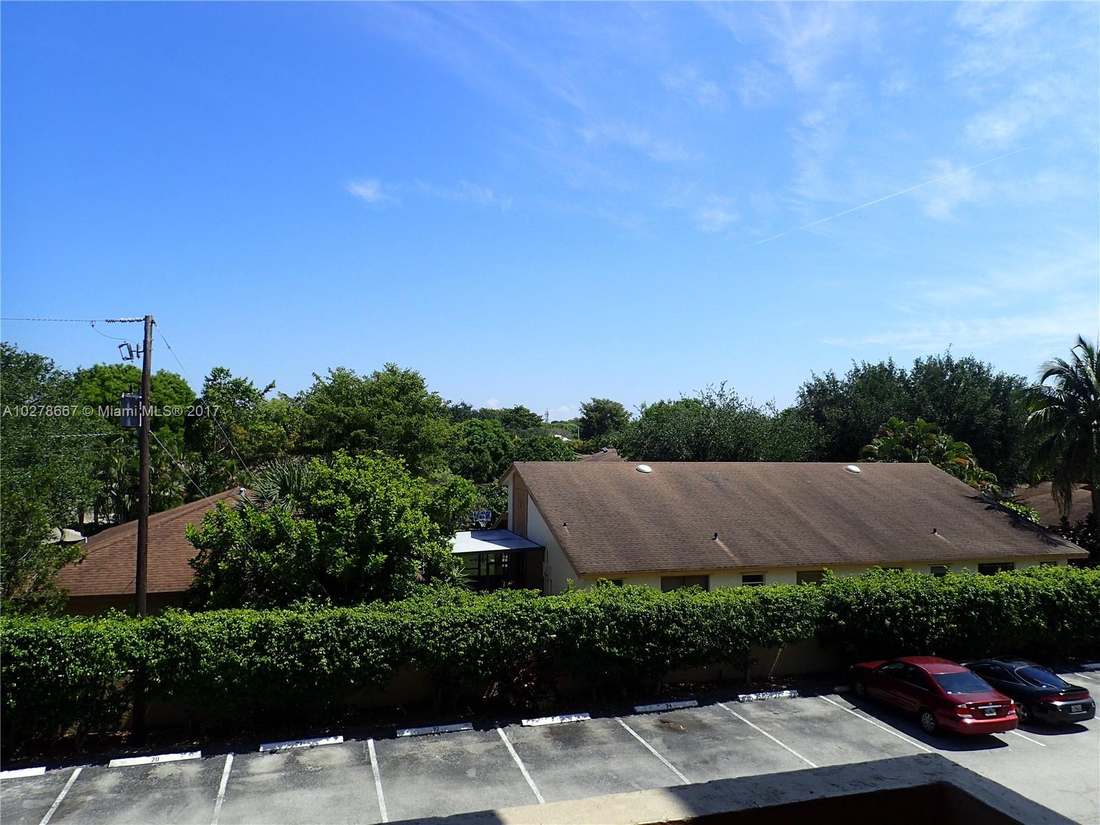 POLYNESIAN GARDENS 1 COND - Residential Lease