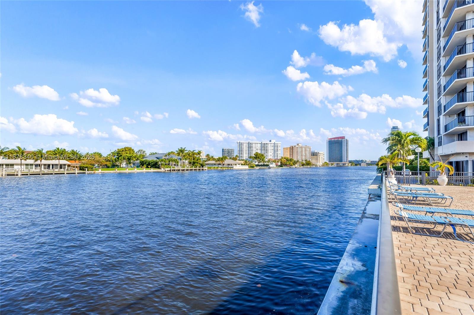 AVANT GARDE CONDO - Residential Lease