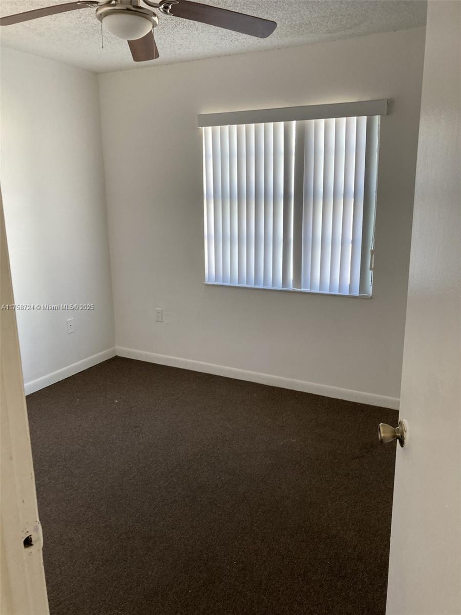 17450 SW 106th Ave 17450