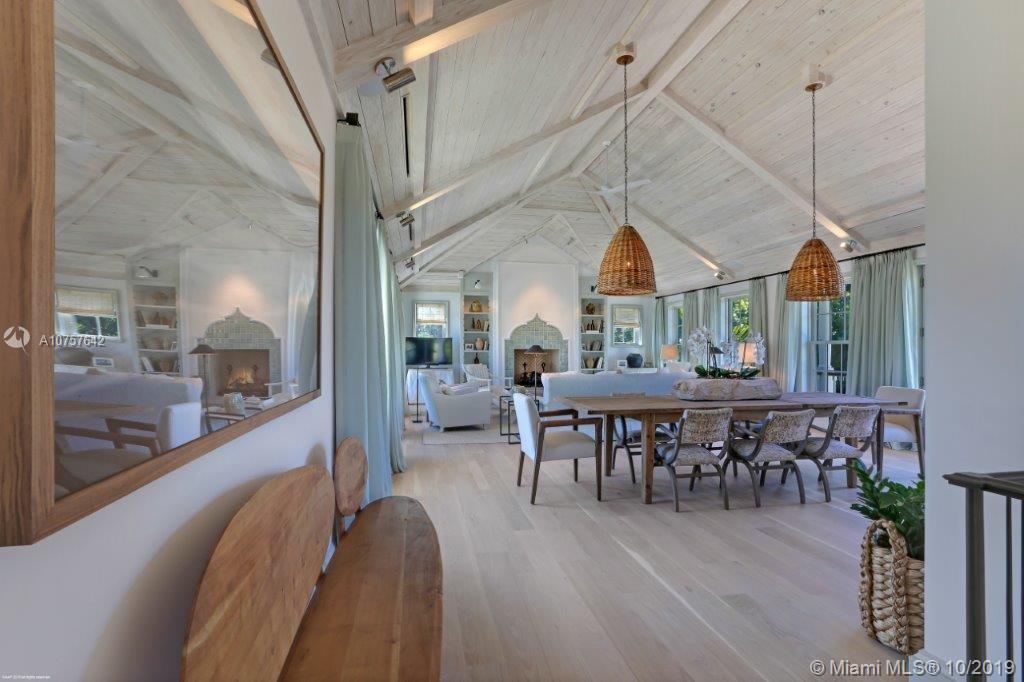 JUPITER ISLAND - Residential