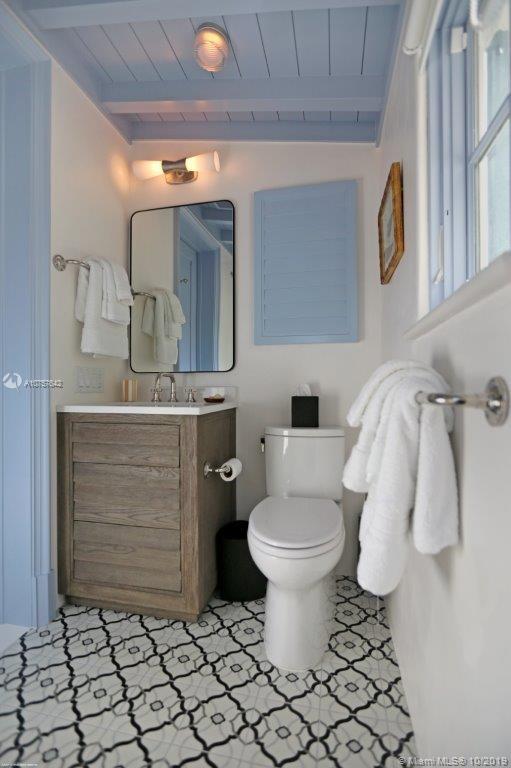 JUPITER ISLAND - Residential