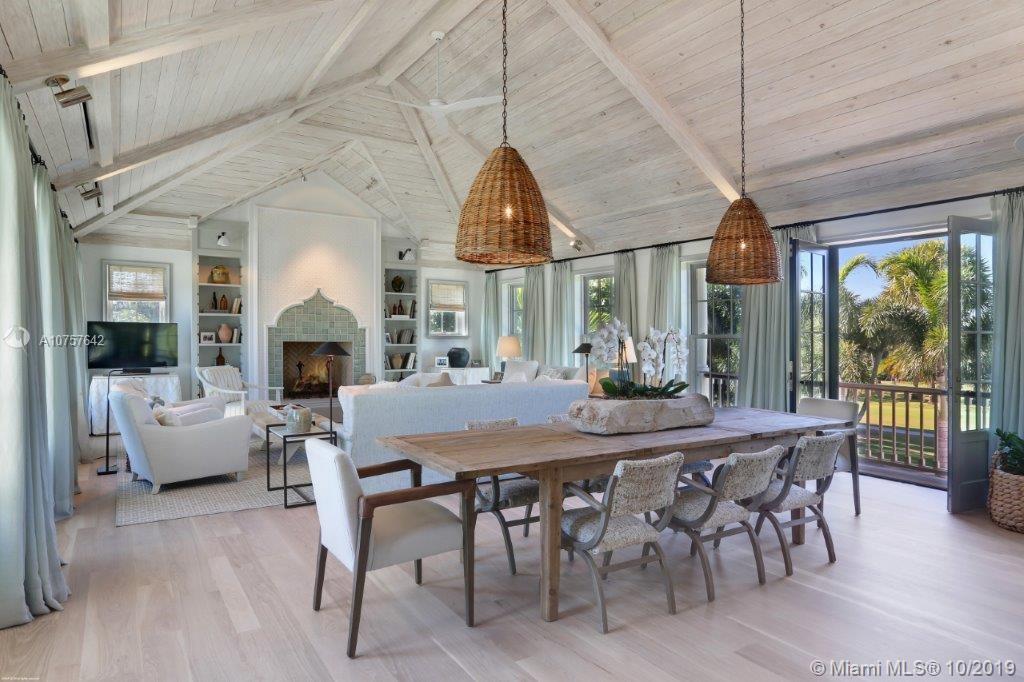 JUPITER ISLAND - Residential