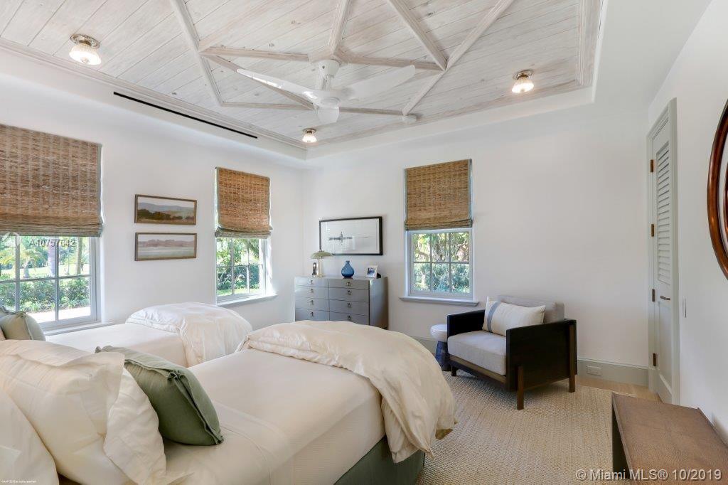 JUPITER ISLAND - Residential