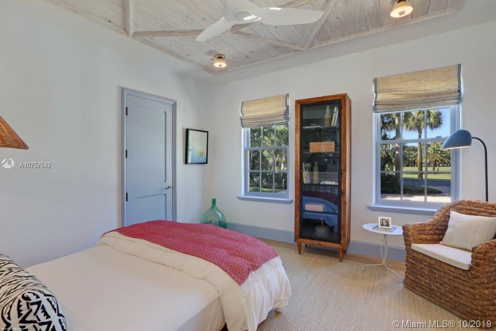 JUPITER ISLAND - Residential