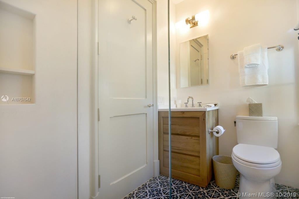 JUPITER ISLAND - Residential