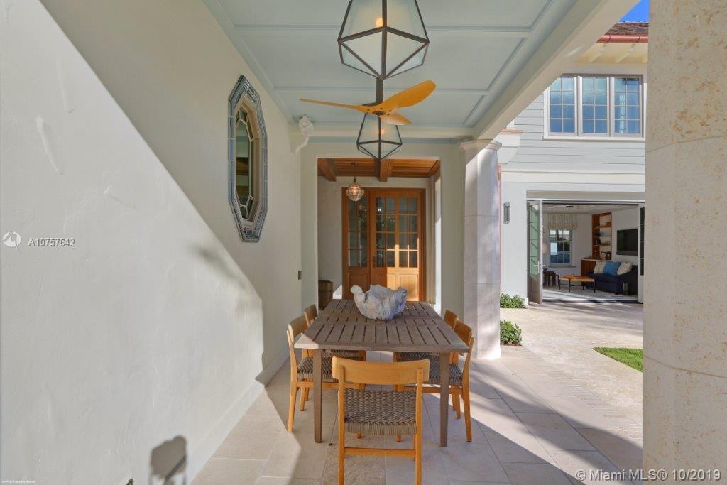 JUPITER ISLAND - Residential