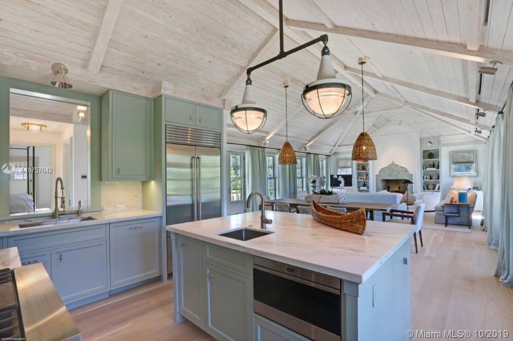 JUPITER ISLAND - Residential