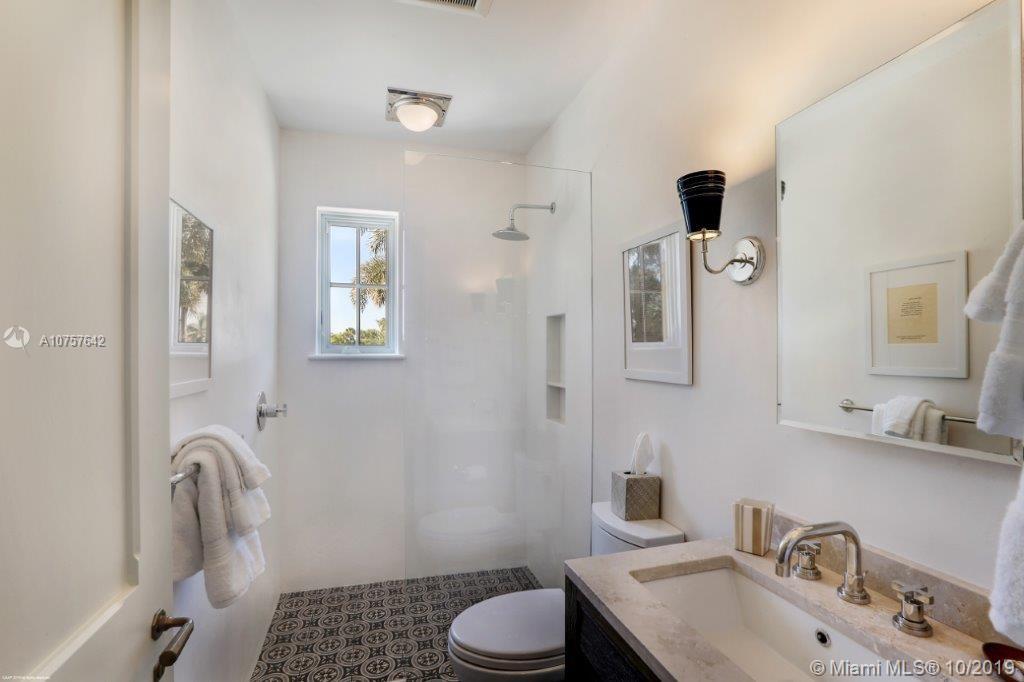 JUPITER ISLAND - Residential