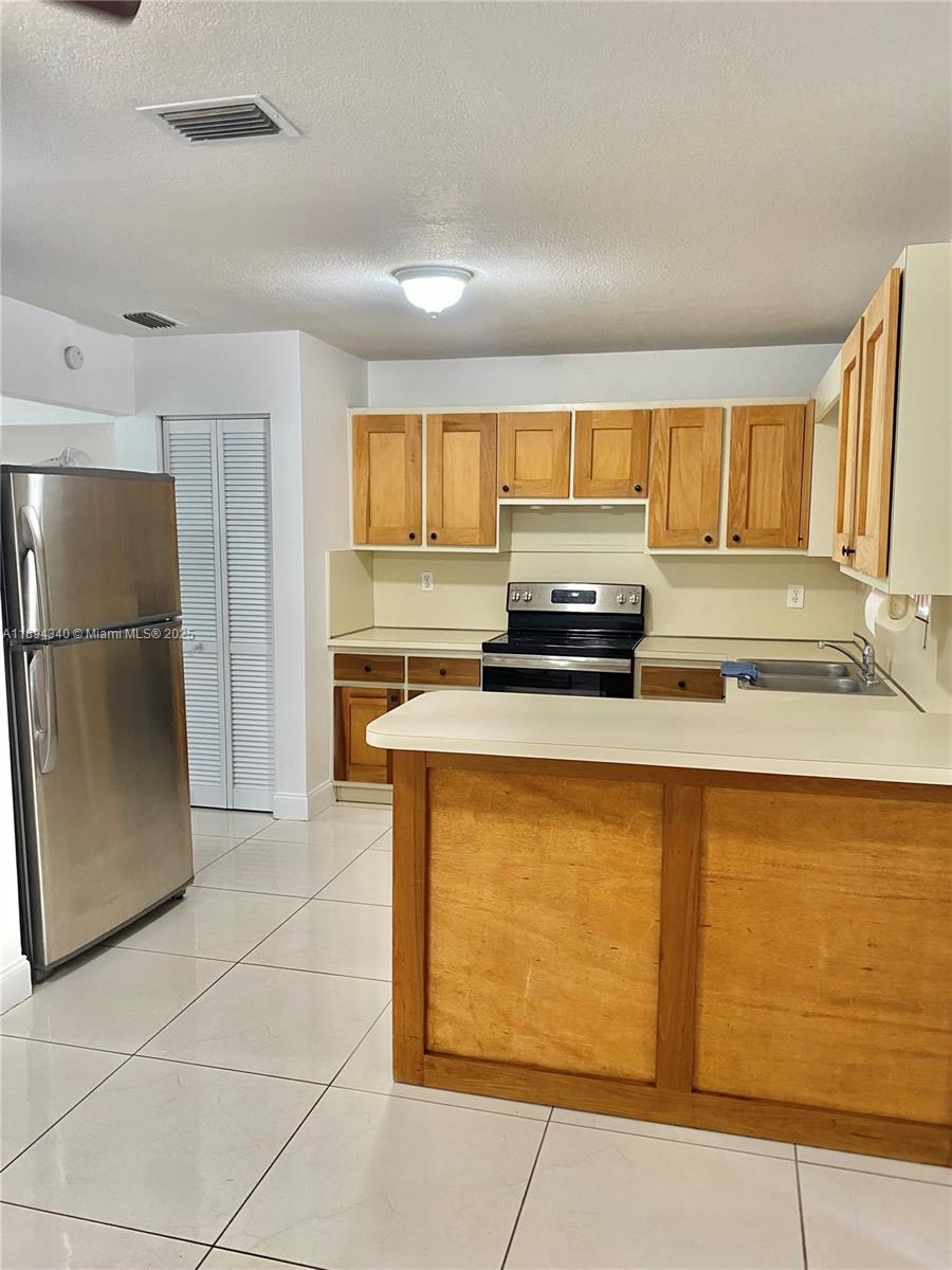 OCEAN ISLE ESTATE - Residential