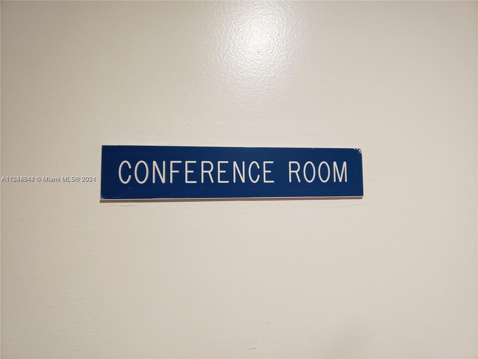 THE COLLINS CONDO - Residential Lease