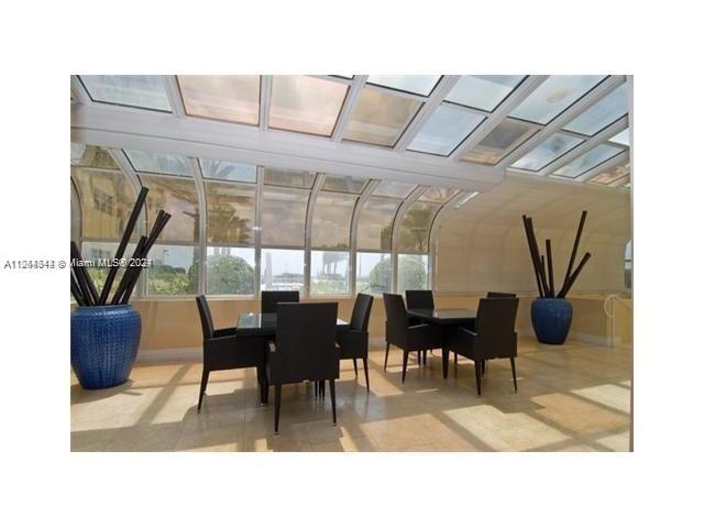 THE COLLINS CONDO - Residential Lease