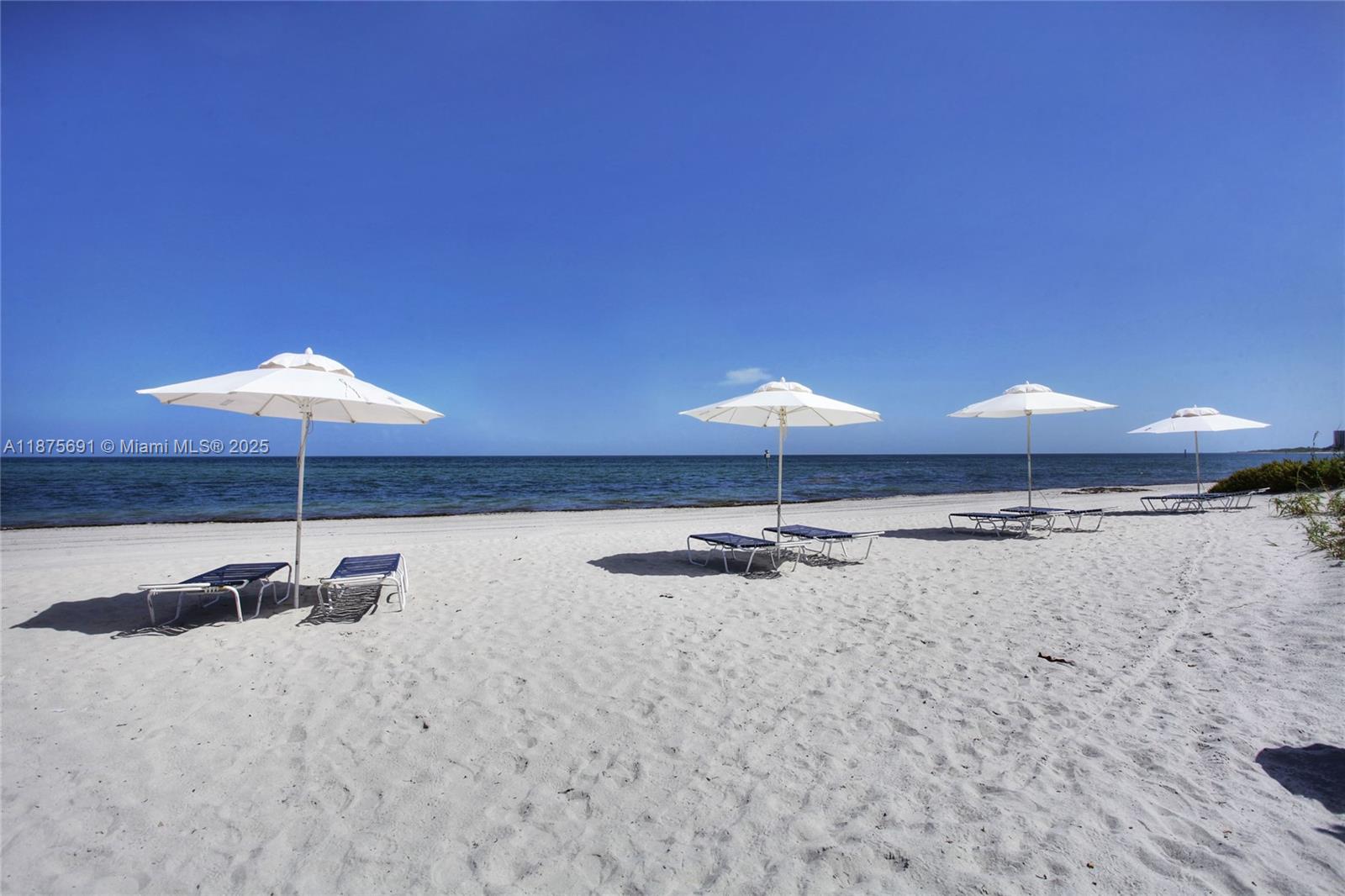 ISLAND HOUSE APT INC - CO - Residential