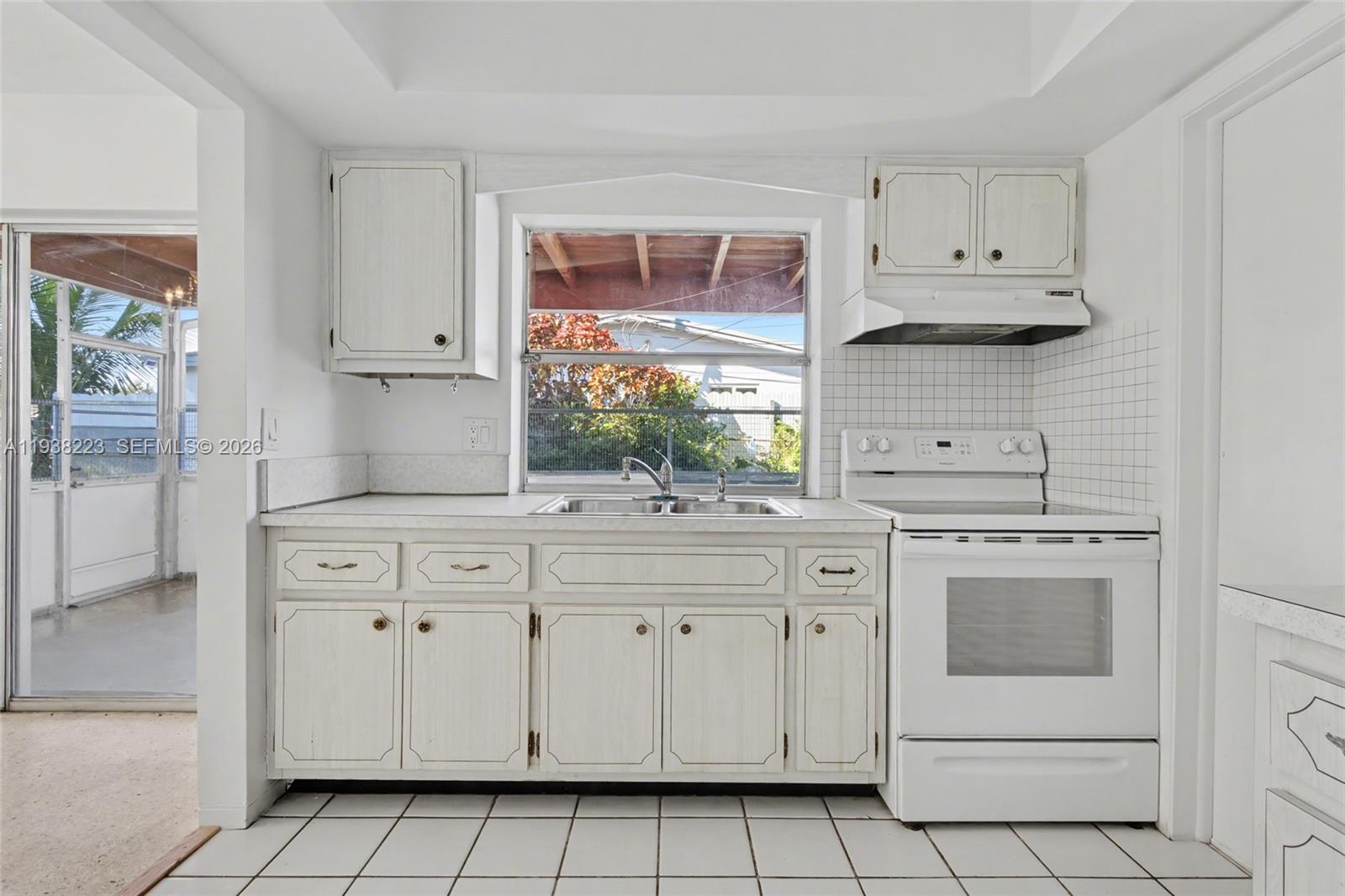 HOLIDAY VILLAGE SEC TWO - Residential