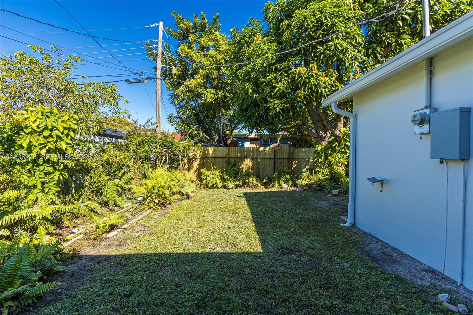 HOLIDAY VILLAGE SEC TWO - Residential