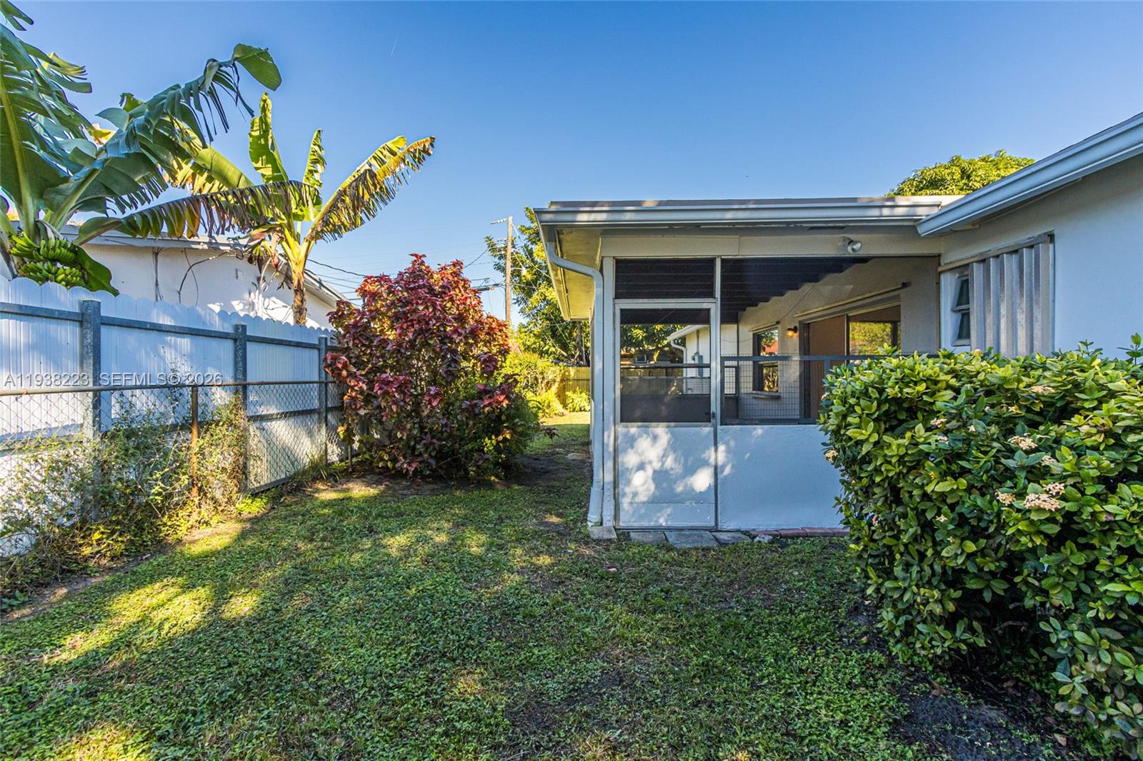 HOLIDAY VILLAGE SEC TWO - Residential