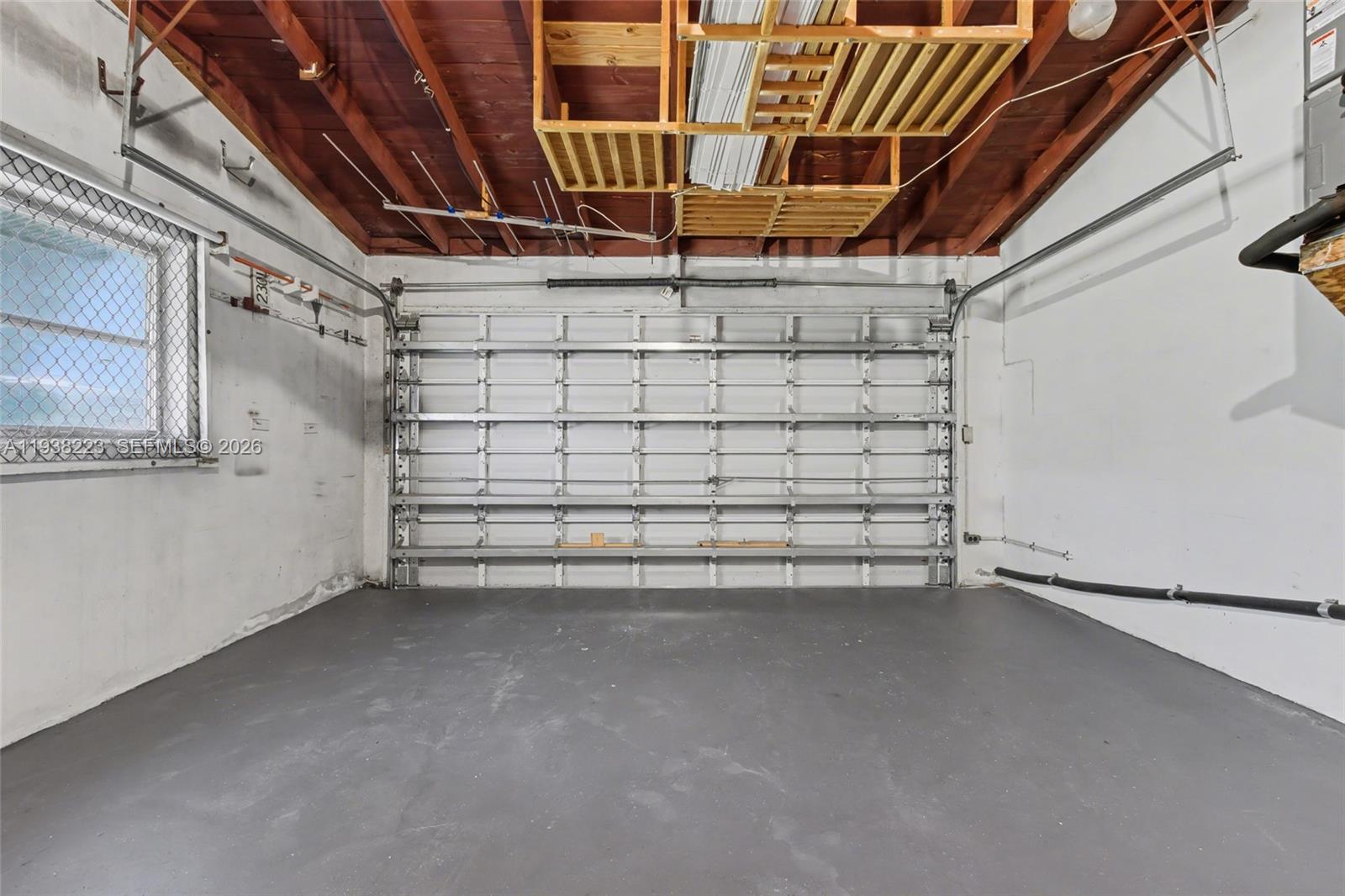 HOLIDAY VILLAGE SEC TWO - Residential