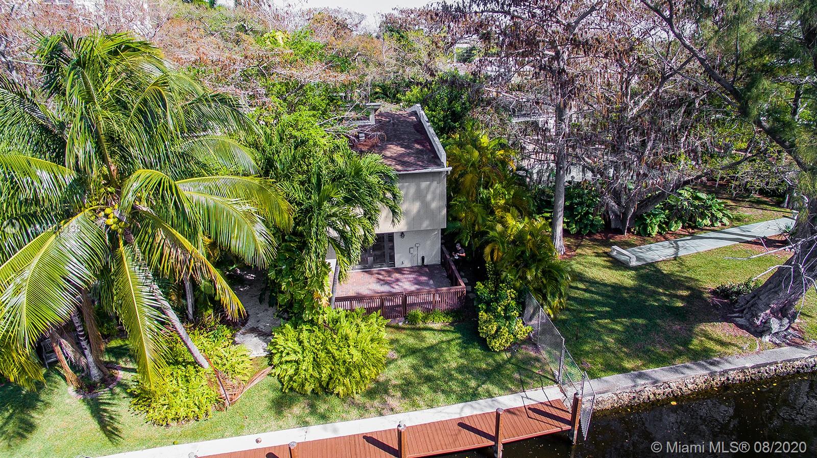 TROPICAL GARDENS AMEN PLA - Residential
