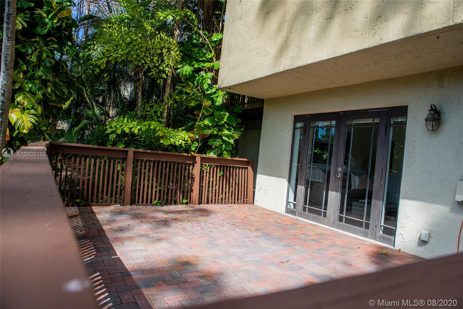 TROPICAL GARDENS AMEN PLA - Residential