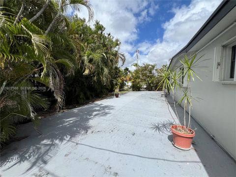 Tiny photo for 18160 NW 82nd Ave, Hialeah, FL 33015 (MLS # A11977588)