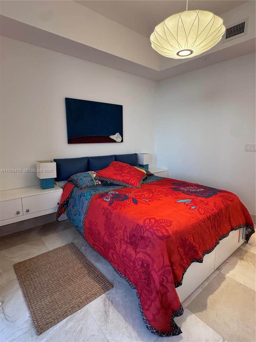 TDR TOWER I CONDO - Residential