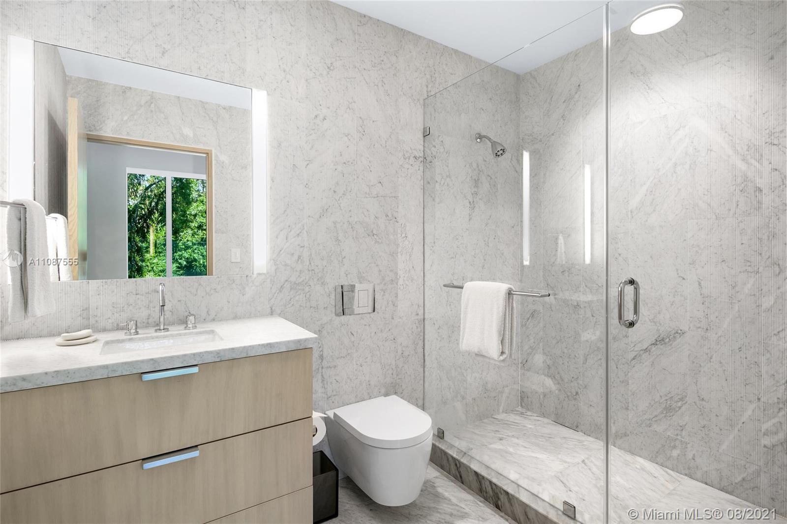 SAN MARINO ISLAND - Residential