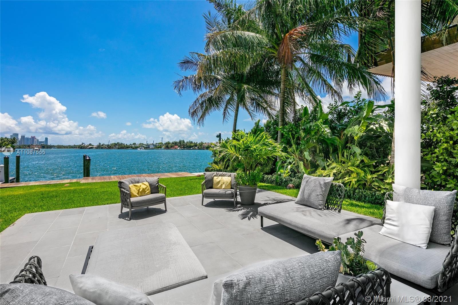 SAN MARINO ISLAND - Residential