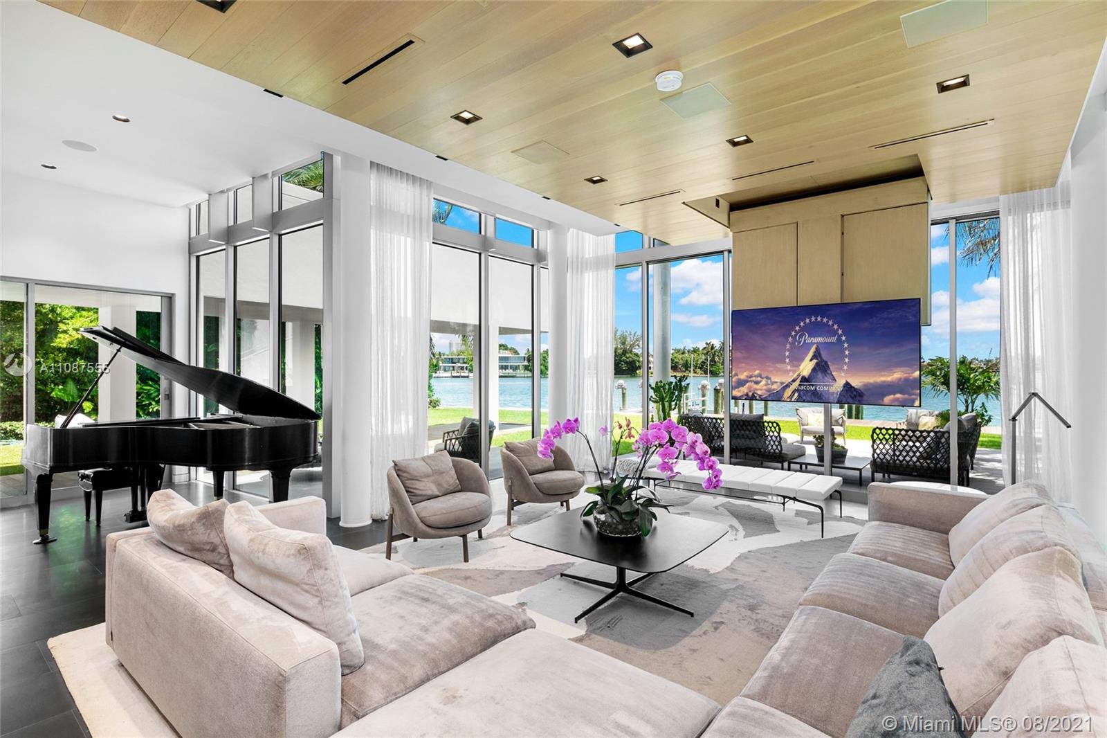 SAN MARINO ISLAND - Residential