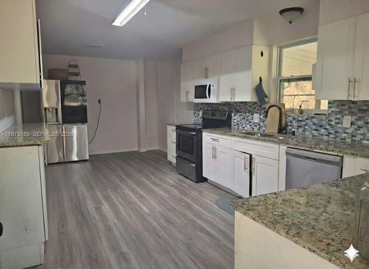 MONTURA RANCH ESTATES - Residential