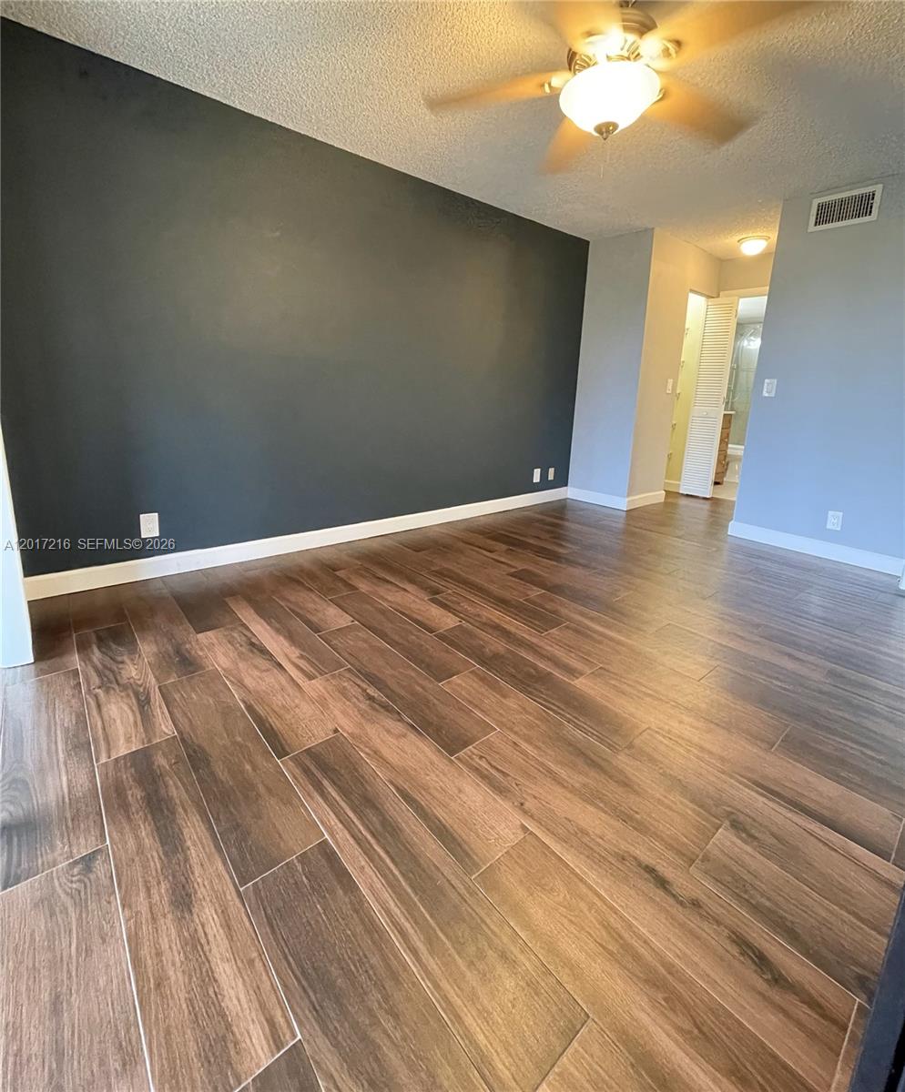 WATERGATE CONDOMINIUM NO - Residential Lease