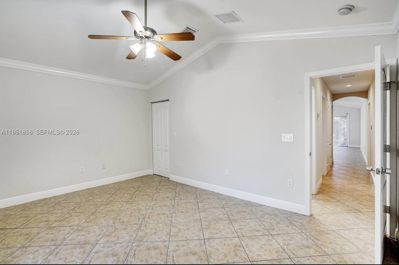 GREENLAND 5 - Residential