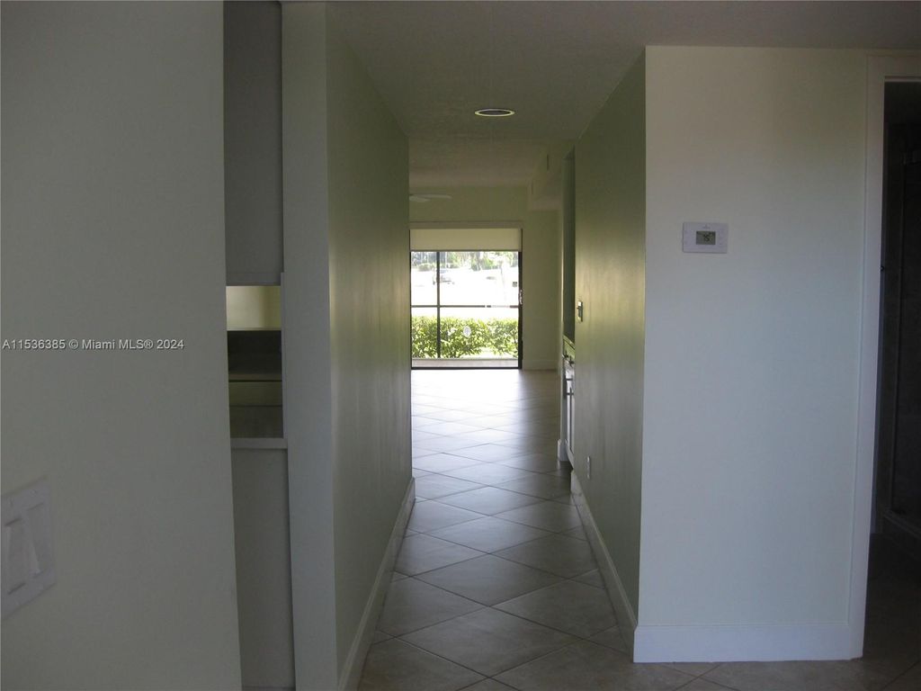 Photo of 1501 Pinecrest Cir #F, Jupiter, FL 33458 (MLS # A11536385)