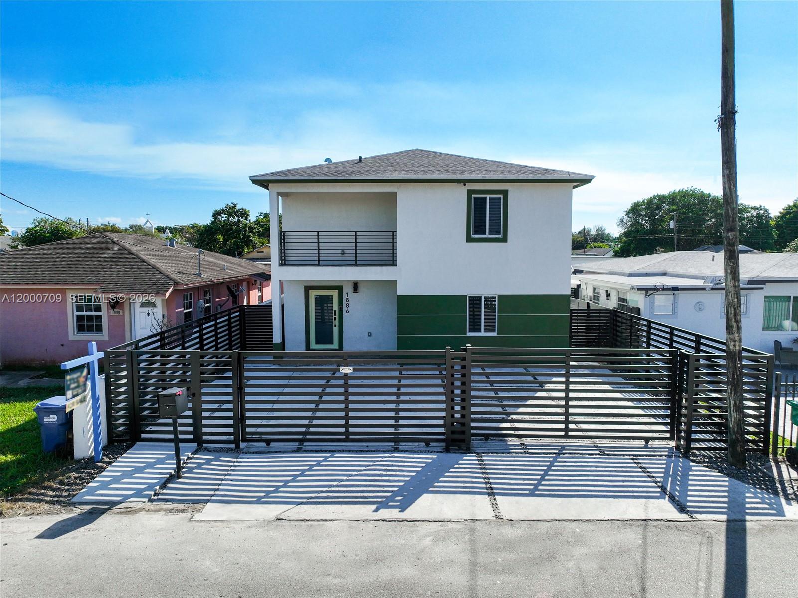 LIBERTY CITY - Residential